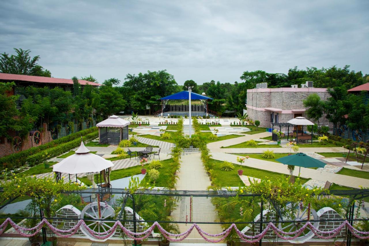 Elaa Resort Pudukkottai Екстер'єр фото